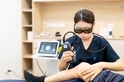 告別痠痛的「光速」解答：LightForce® FXi 高功率雷射治療